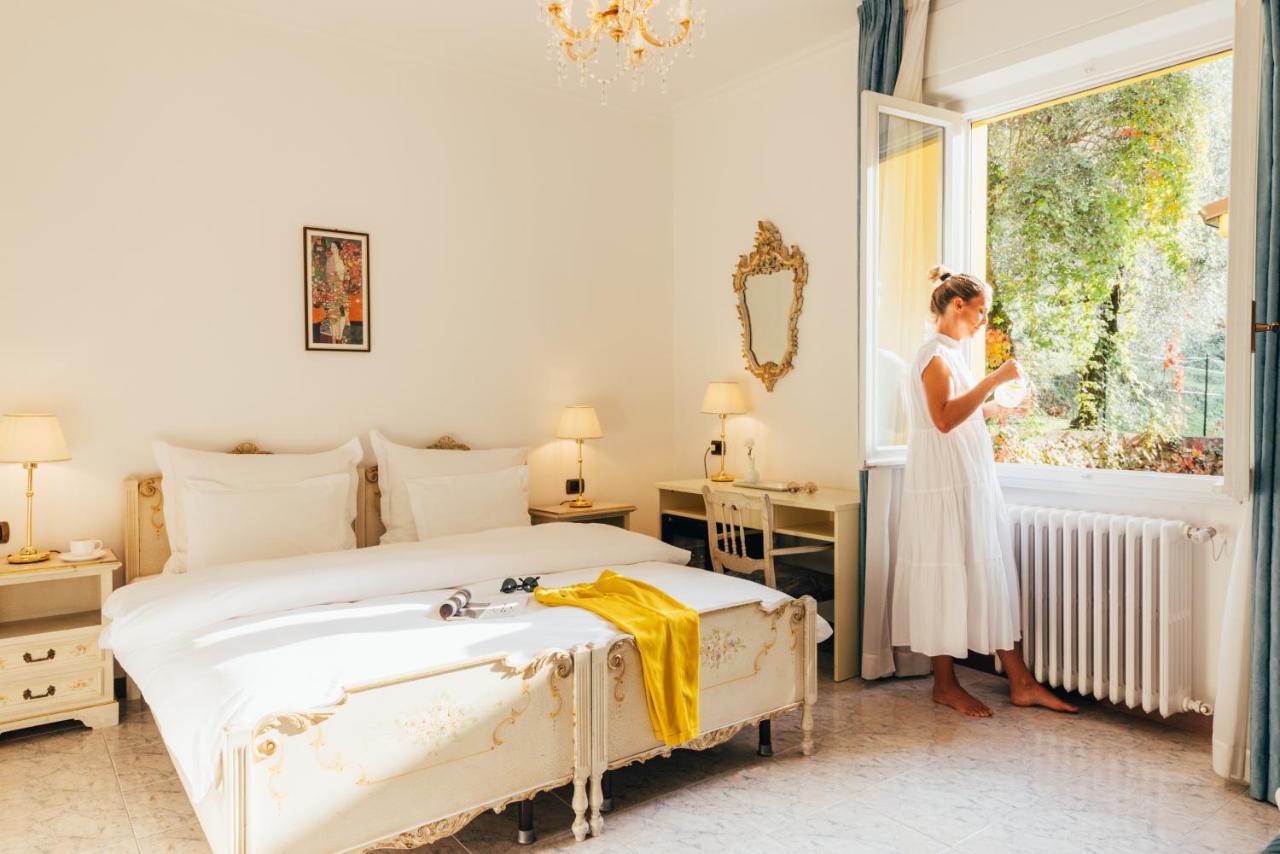 Hotel Orione - Lake Front Hotel Brenzone sul Garda Ngoại thất bức ảnh