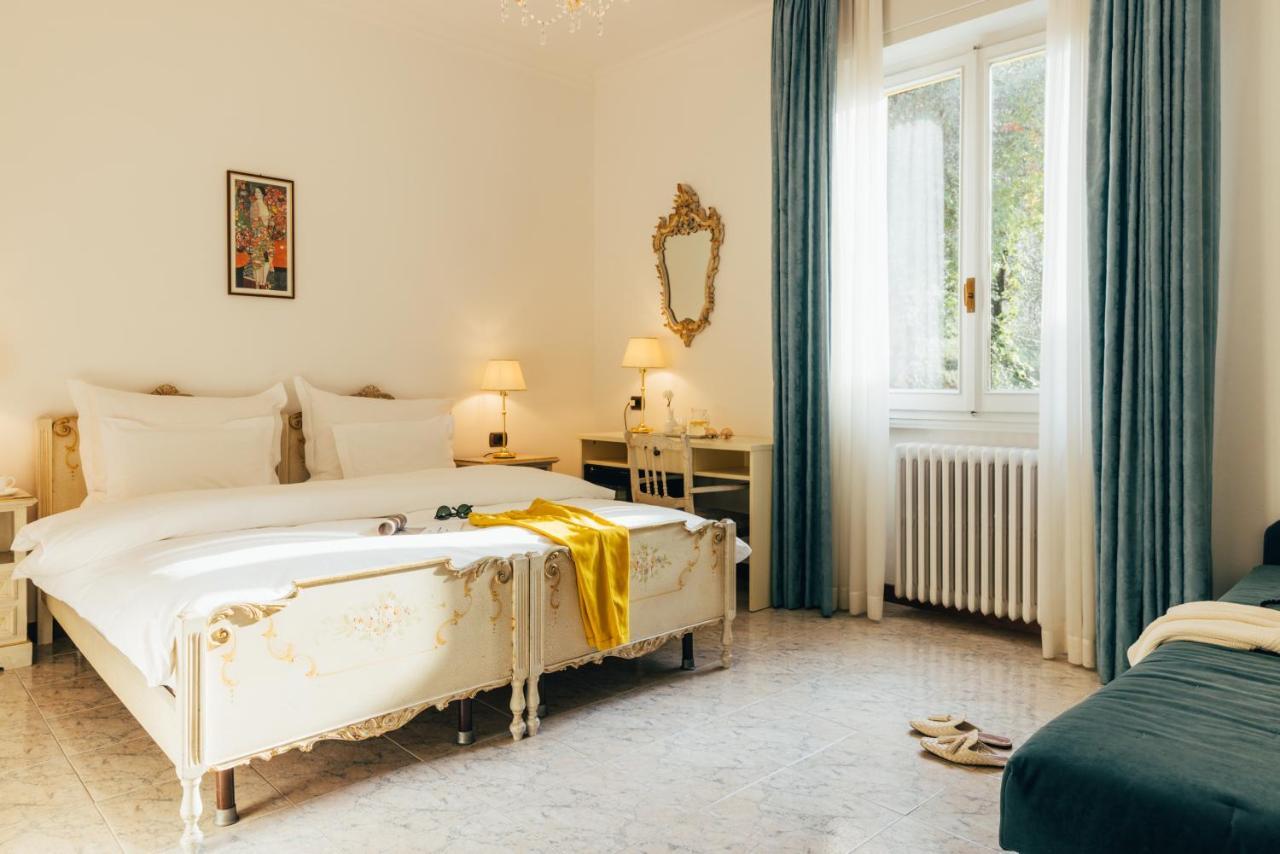 Hotel Orione - Lake Front Hotel Brenzone sul Garda Ngoại thất bức ảnh