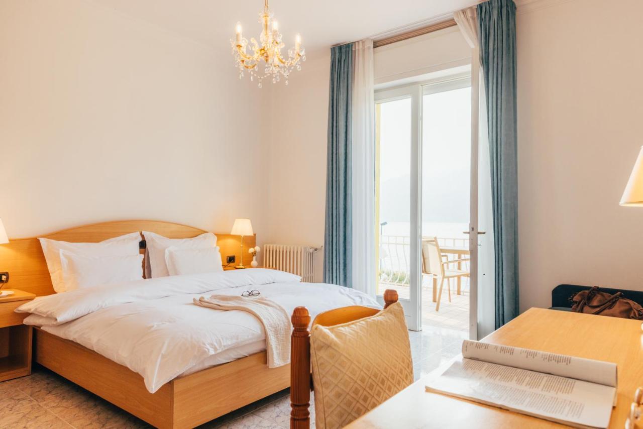 Hotel Orione - Lake Front Hotel Brenzone sul Garda Phòng bức ảnh
